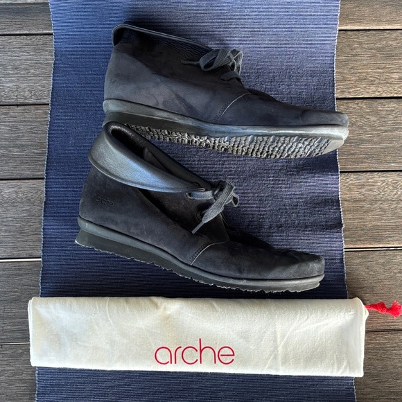 Arche Black Suede Leather Bootie 40 - Picture 2 of 6